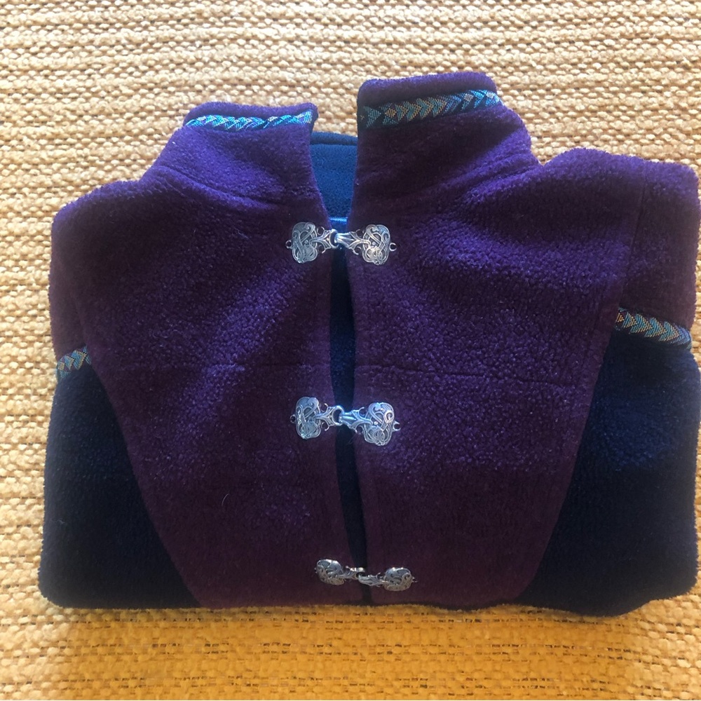 Vintage/Retro Summit Dog Fleece Pullover